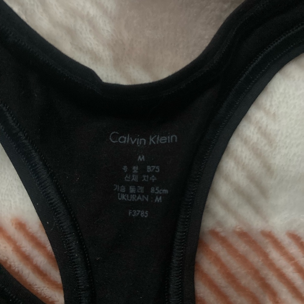 Calvin Klein Womens Sports Bra and Underwear duo - Picture 3 of 5